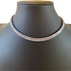 Striking Zirconia & Gun Metal Gray Choker.